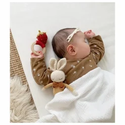 Patti Oslo Hochets Et Anneaux De Dentition|Puériculture|Anneau de dentition Fraise |