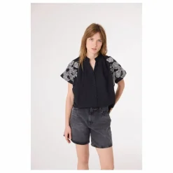 Femme Sacrécoeur Blouses, Chemises|Blouse Maya Dune Brodée |