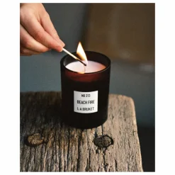 Discount L:A BRUKET Bougie parfumée Beach Fire - 260g | Non teinté