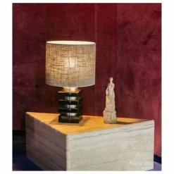 The Socialite Family Bout de canapé Triangolo en travertin