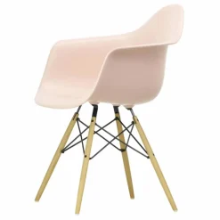 Vitra Chaise DAW - piétement érable - Charles & Ray Eames | Rose tendre