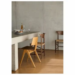 & Tradition Chaise Daystack RD1, Robin Day | Noyer Outlet