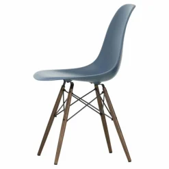 Vitra Chaise DSW plastic - piètement érable - Charles & Ray Eames |
