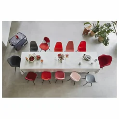 Vitra Chaise DSW plastic - piètement érable - Charles & Ray Eames | Rouge coquelicot New