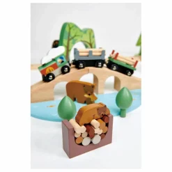 Tender Leaf Toys Garages, Circuits|Circuit de trains Pins sauvages