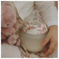 Elhée Coffret biberon en silicone médical et doudou lange Augustin le lapin Toile de Jouy - x Tartine et Chocolat | Rose pêche Discount