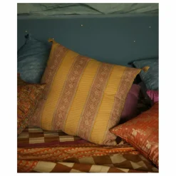 Online Doing Goods Coussin Emma en coton Multicolore