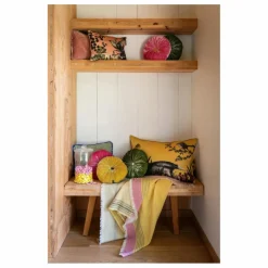 Outlet Le Monde Sauvage Coussin en velours de soie Goa | Jaune