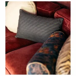 The Socialite Family Coussins|Coussin rectangulaire Carino en tissu rayé |