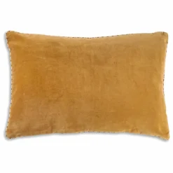 Sale Le Monde Sauvage Coussin réversible en velours Yuki Ocre