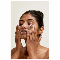 Femme Pai Skincare Crème nettoyante douce Middlemist seven