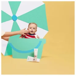 New Naïf Natural Skincare Crème solaire bébé et enfant sans parfum SPF50 - 100 ml Non teinté