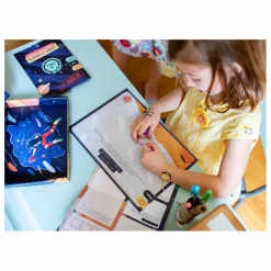 En Cavale Enquête par courrier - Dans l'espace