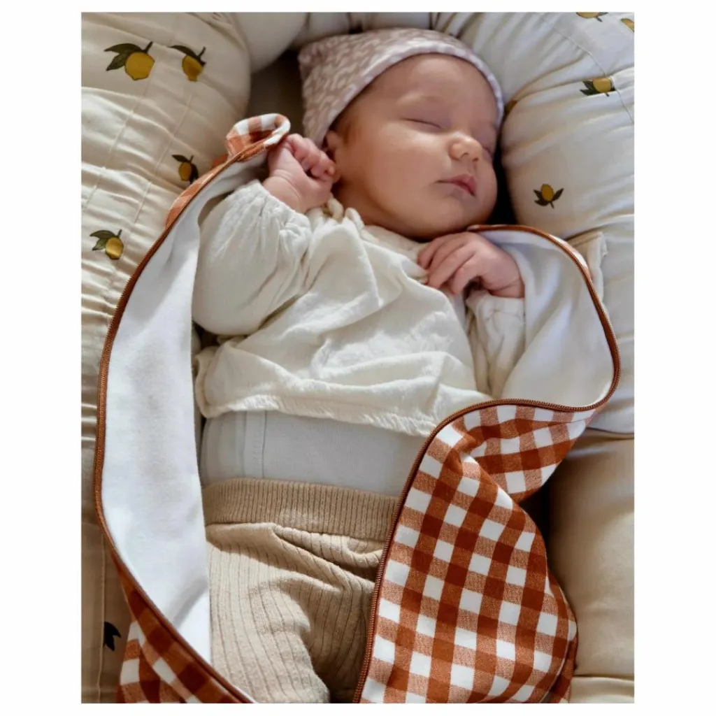 Hot Tante Reine Gigoteuse d'emmaillotage en coton bio Vichy | Caramel