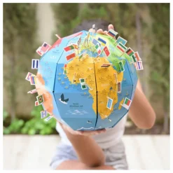 Poppik Globe à construire Drapeaux