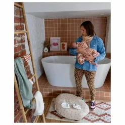 Tante Reine Housse pour nid bébé multi-usage Cœur |