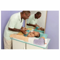 Enfant Naïf Natural Skincare Soins Du Corps|Soins Du Corps|Huile bébé apaisante - 100 ml