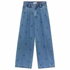 Femme Maison Hotel Jean Amagansett Paco |