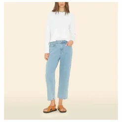 Femme Xirena Jean Brecker |