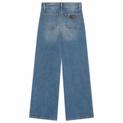Enfant Finger in the nose Jean Loose Carolyn |