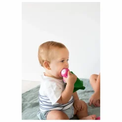 Oli & Carol Jouet de dentition Ramona le radis