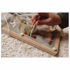 Little Dutch Labyrinthe magnétique en bois FSC - Little Farm Multicolore