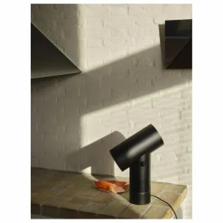 Muuto Lampe à poser Beam, Tom Chung |