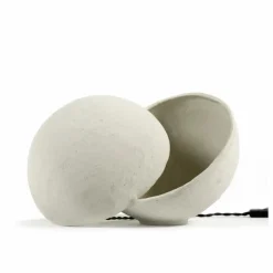 Serax Lampe à poser Earth ronde en papier maché | Blanc Online