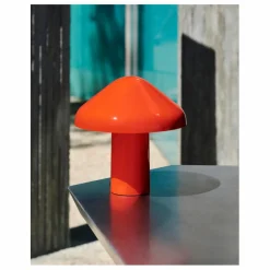 Hot Hay Lampe à poser Pao portative | Rouge