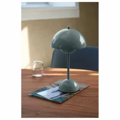 & Tradition Lampe à poser portative Flowerpot VP9, Verner Panton |