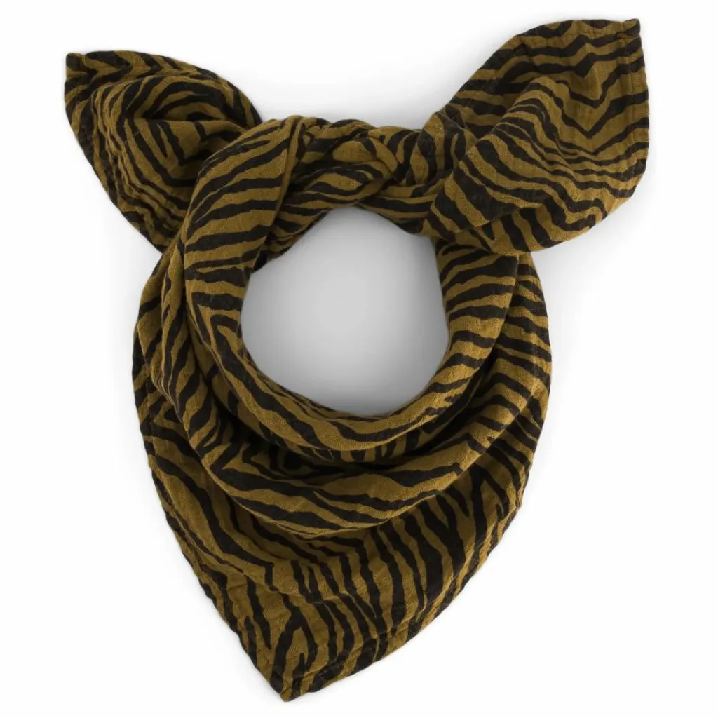 Rose in April Lange Bianca Zebrou |