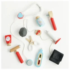 Discount Le Toy Van Ma mallette de Docteur Rouge