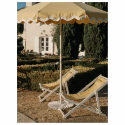 Business & Pleasure Co. Parasol festonné Beach Club | Jaune