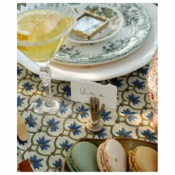 Doing Goods Vases, Objets Déco|Porte-carte en laiton mat Jana Hand |