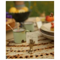 Doing Goods Vases, Objets Déco|Porte-carte en laiton mat Jana Hand |