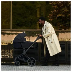 Sale Cybex Poussette évolutive Priam 2022 châssis | Noir