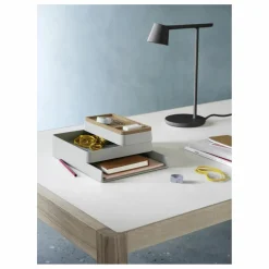 Homme Muuto Rangement de bureau Arrange |