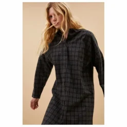 Femme By Bar Robe Check |