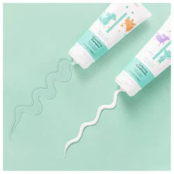 Enfant Naïf Natural Skincare Soins Des Cheveux|Soins Des Cheveux|Shampoing enfant - 200 ml