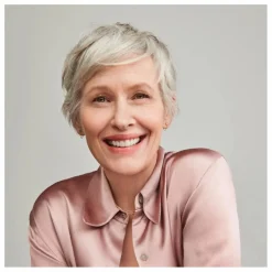 Clearance Virtue Shampoing pour cheveux clairsemés Flourish - 240ml Non teinté