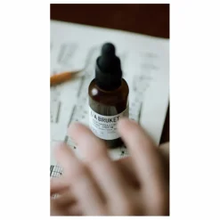 L:A BRUKET Sérum régénérant pour les mains 273 - 30 ml Non teinté Online