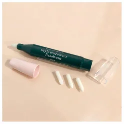 Femme Manucurist Stylo correcteur dissolvant