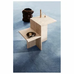 Ferm Living Table d'appoint Distinct en travertin |