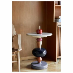 & Tradition Table d'appoint Shuffle en bois laquée - Mia Hamborg | Blanc Online