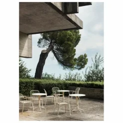 & Tradition Table Thorvald SC96, Space Copenhagen |