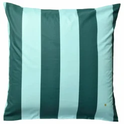 La cerise sur le gâteau Taie d'oreiller à rayures Malo | Bleu turquoise