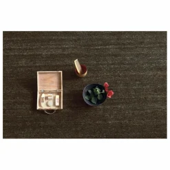 New Nanimarquina Tapis Earth en jute, Ariadna Miquel | Noir