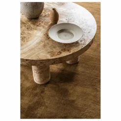 Sale Layered Tapis en Laine Residue | Ocre