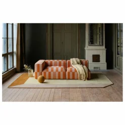 Layered Tapis|Tapis en laine Teklan Box, Tekla Evelina Severin |