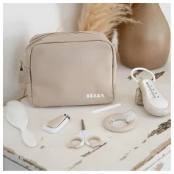 Enfant Béaba Trousse de toilette avec 7 accessoires |